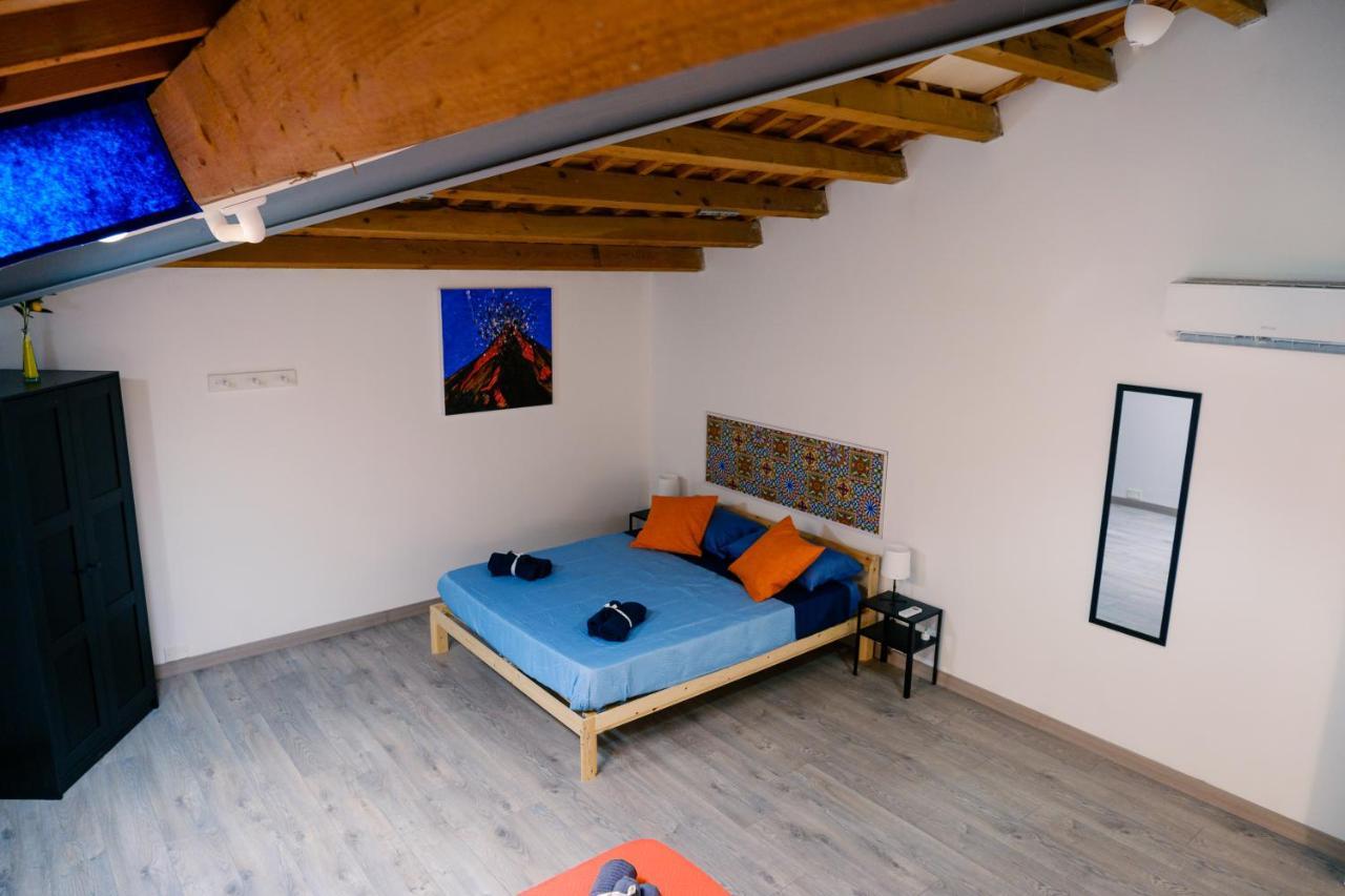U Passiaturi Big House Apartman Catania-Fontanarossai nemzetközi repülőtér Kültér fotó