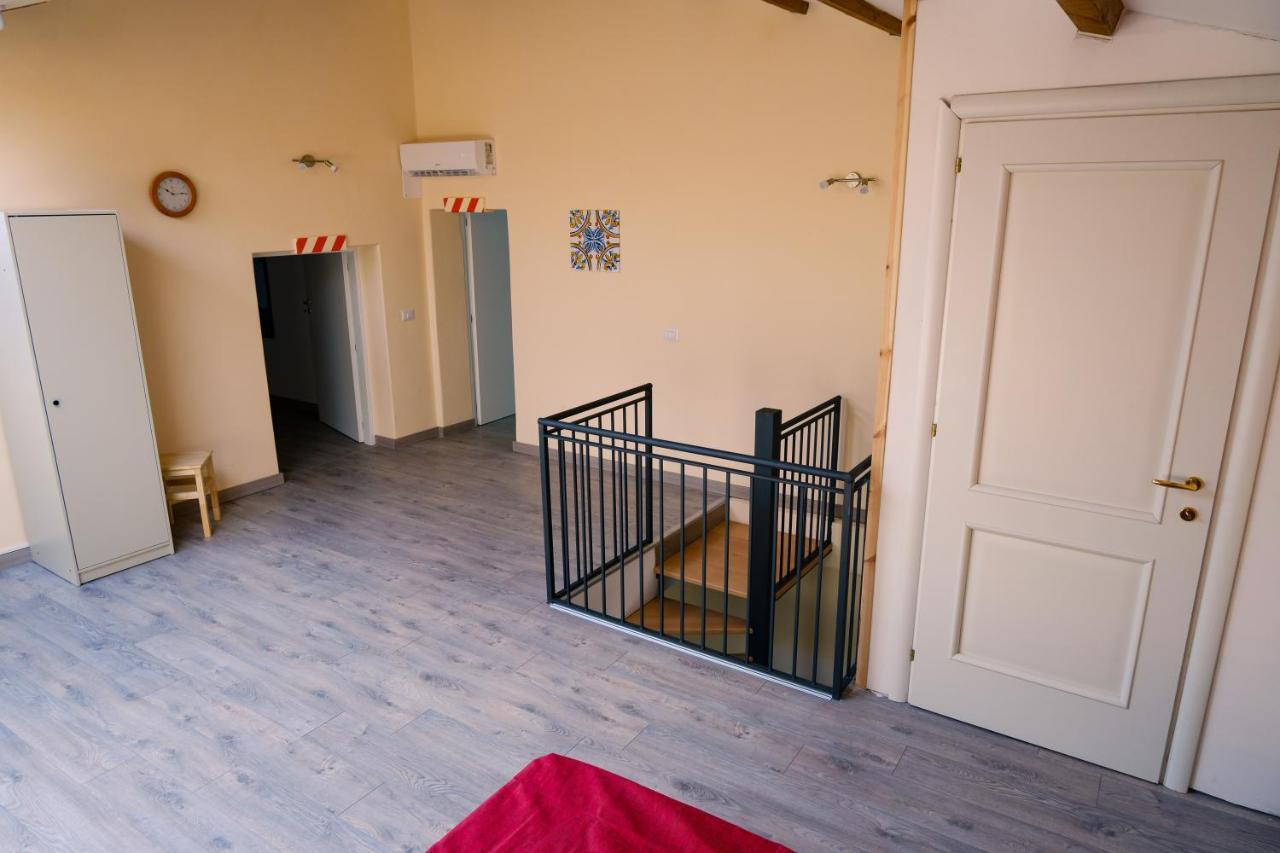 U Passiaturi Big House Apartman Catania-Fontanarossai nemzetközi repülőtér Kültér fotó